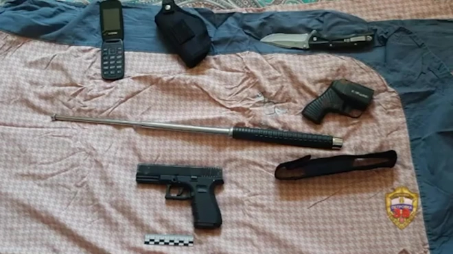 Оперативниками на западе столицы задержаны подозреваемые в незаконном хранении оружия