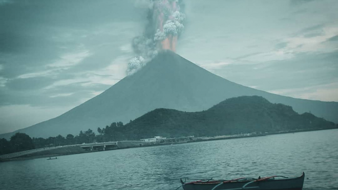 На Филиппинах из-за извержения вулкана эвакуированы тысячи человек