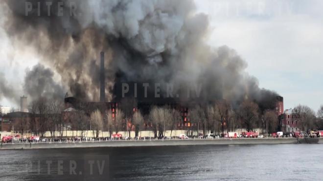 Стало известно, кто погиб в пожаре на "Невской мануфактуре"