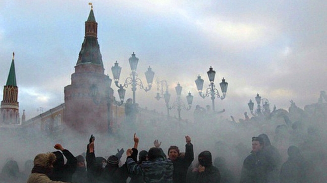 Массовые акции протеста в Москве напугали Кремль