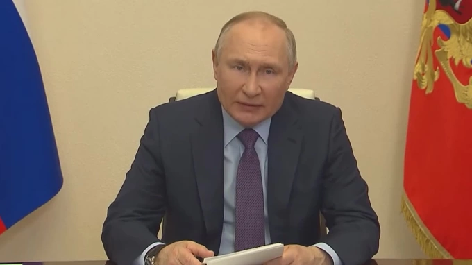 Путин: попытки Запада вытеснить энергопоставщиков из России отразятся на мировой экономике
