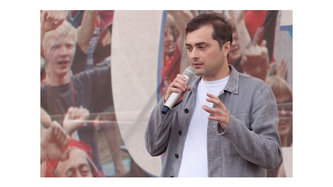 Сурков – оппозиции: "Хватит вопить, надоели"