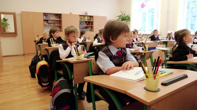 Российским школьникам хотят продлить каникулы из-за коронавируса
