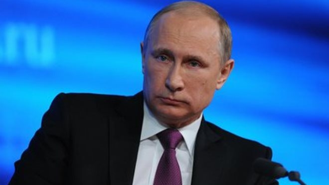 Пресс-конференция Владимира Путина: зарплата Сечина, личная жизнь президента и неловкий момент с Ксенией Собчак