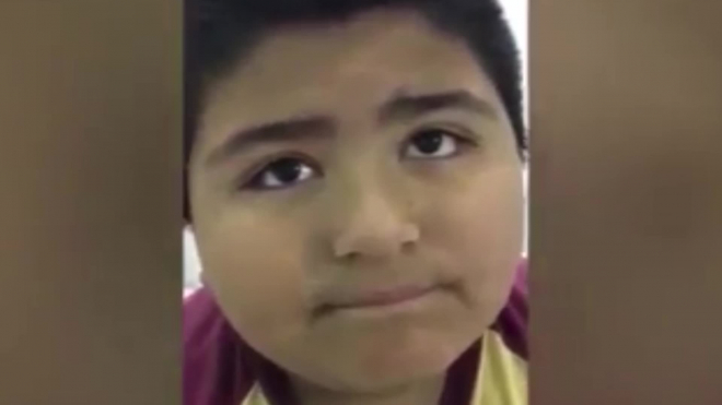 В Аргентине 8-летний мальчик проглотил пищалку и пищал при каждом вдохе