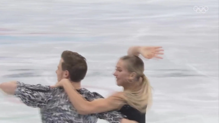 Синицина и Кацалапов стали вторыми в ритм-танце на командном турнире Олимпиады-2022