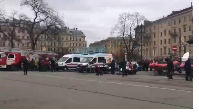  В Петербурге вспомнили пожарных, погибших при исполнении служебного долга