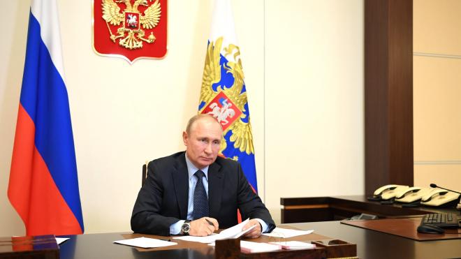 Путин заявил о разработке в России контргиперзвукового оружия
