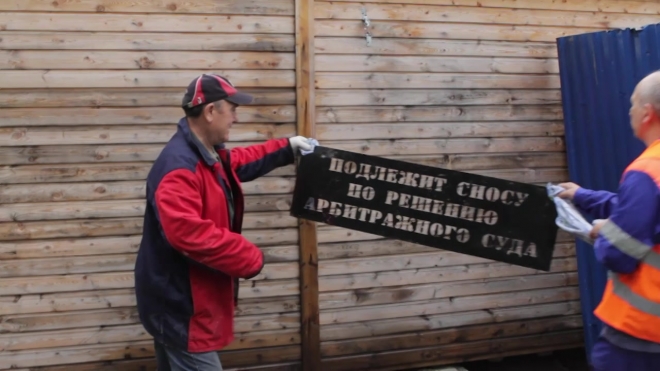 Петербуржцам впаривают картонные квартиры
