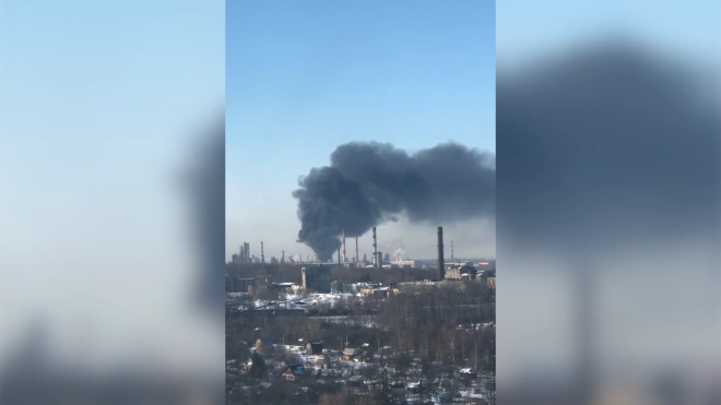 В Рязани на нефтеперерабатывающем заводе произошел пожар