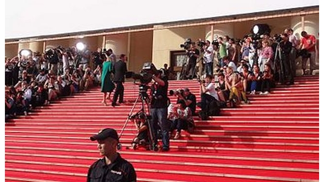 Закрытие “Кинотавра” 2014 в Сочи 8 июня: прекрасные дамы покорили красную дорожку