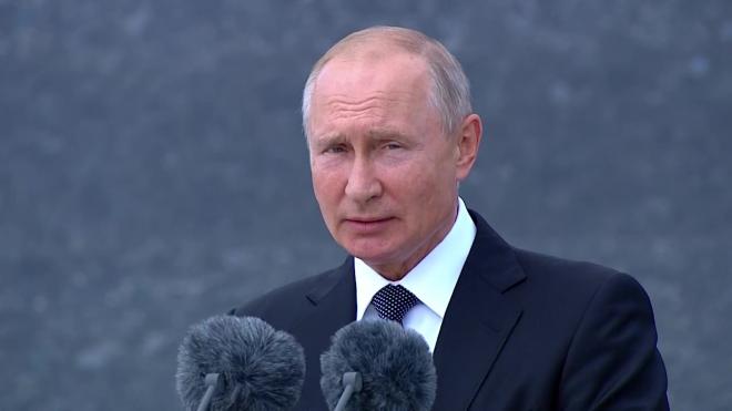 Путин заявил, что РФ не допустит затирания ложью подвига советского народа