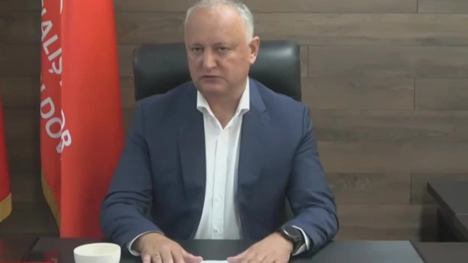 Санду намерена добиться отказа Молдавии от нейтралитета, заявил Додон