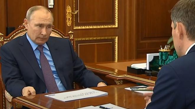 Путин призвал довести до логического завершения предложения кабмина по поддержке занятости