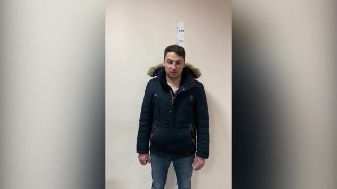 В Петербурге полицейские со стрельбой задержали двоих водителей-нарушителей