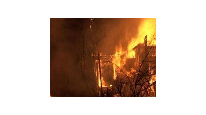 В Пермском крае в пожаре погибли семеро, в том числе семья с детьми