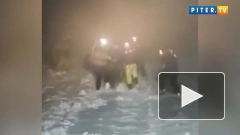 Спасателям удалось транспортировать с Эльбруса трех петербургских туристов