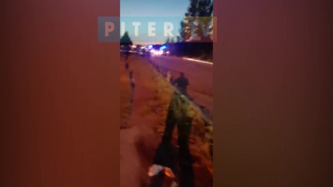 На проспекте Культуры водитель ВАЗа погиб после столкновения с трактором и "Фордом Мондео"
