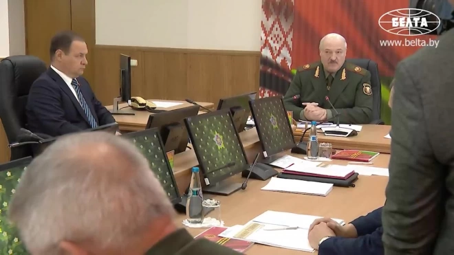 Лукашенко потребовал у Запада доказательства готовящегося нападения России на Украину