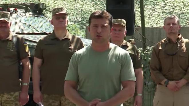 Зеленский надеется на признание успехов перемирия в Донбассе