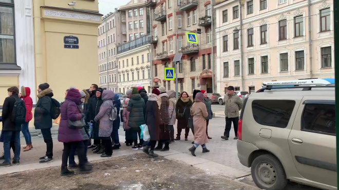 В Музей блокады Ленинграда собралась большая очередь