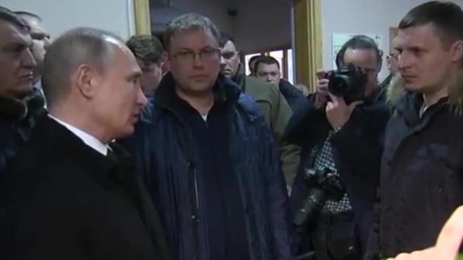 "Даже не сомневайтесь!": Путин на встрече с инициативной группой граждан пообещал прозрачность расследования пожара в ТЦ "Зимняя вишня"