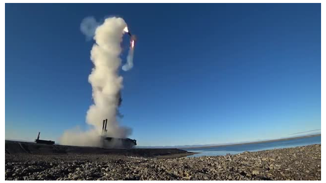 Впервые в Арктике: Минобороны опубликовало видео применения ракетного комплекса "Бастион" 