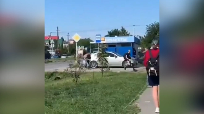 В Ростовской области вооруженный тесаком мужчина напал на детей