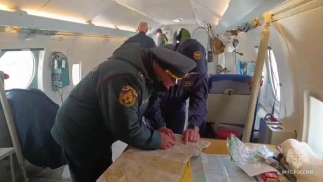 Самолет Бе-200ЧС ликвидирует лесной пожар в Читинском районе