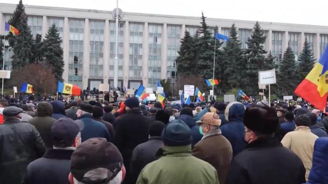 В Молдавии начался антиправительственный митинг