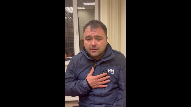 Петербургская полиция задержала мигранта, который вызывающе вёл себя в автобусе