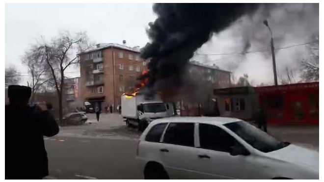 Очевидец снял пожар в Абакане