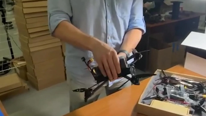 В России запустили производство новой версии дрона-камикадзе "Овод"