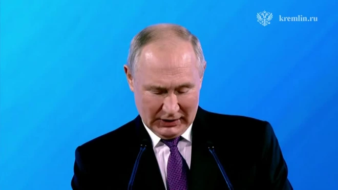 Путин: в 90-е годы были созданы ориентиры государственности