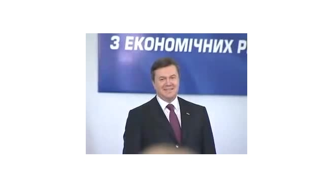 Генеральный прокурор Украины затроллил Януковича за предложение очной ставки
