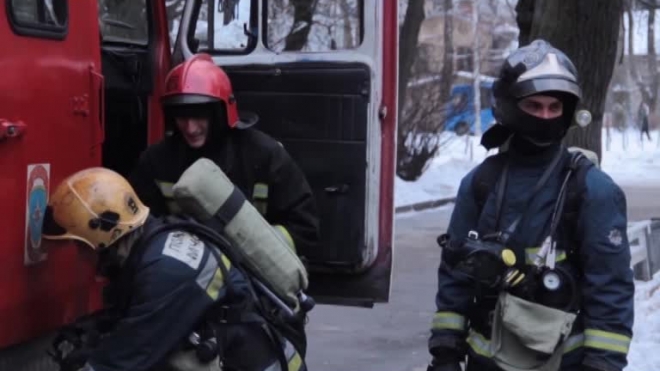 Любительница покурить в постели скончалась из-за пожара на Краснопутиловской