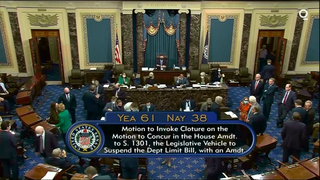 Сенат Конгресса США проголосовал за повышение лимита заимствований страны на $480 млрд