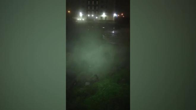 Жители Красногвардейского района пожаловались на неприятный запах
