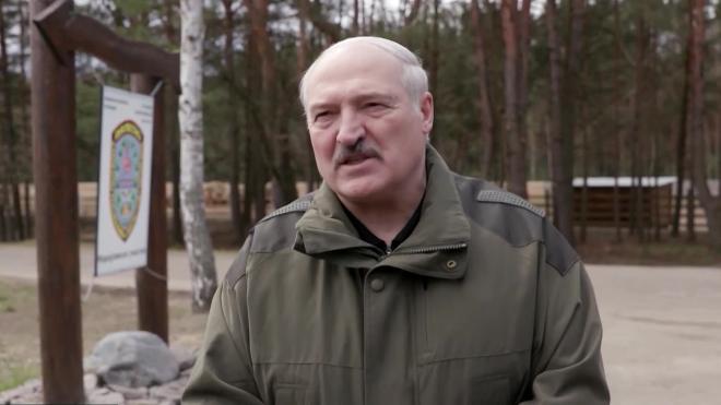 Лукашенко заявил, что организатор покушения на него "ответит на всю катушку"