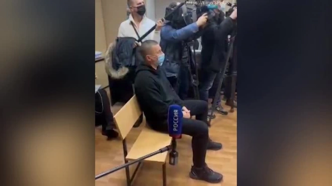 В Петербурге суд арестовал Ивана Громова