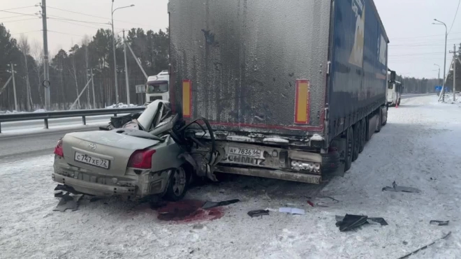 В Тюменской области в ДТП с автобусом погибла женщина