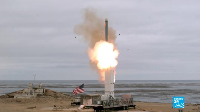 США создадут прототип ракеты средней дальности для атаки на воде и суше
