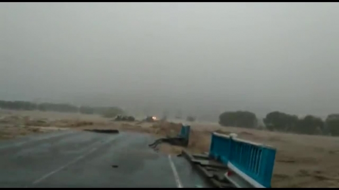 В Хаcанском районе непогода разрушила мост