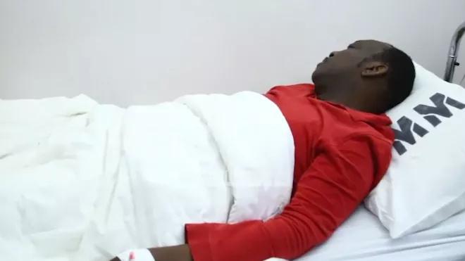 Лидера оппозиции Танзании Фримана Мбове ранили в результате нападения