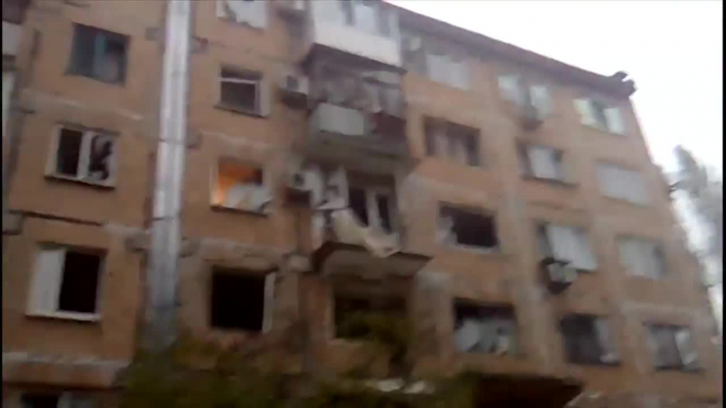 При взрыве в жилом доме в Донецке пострадали пять человек, в том числе дети