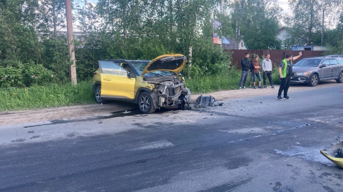 Во Всеволожском районе в ДТП погибла водитель Kia Seltos