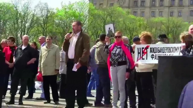 Новости Украины сегодня: в Харькове продолжаются митинги сторонников федерализации