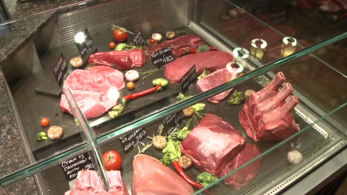 На фоне роста цен в России снизились продажи мяса
