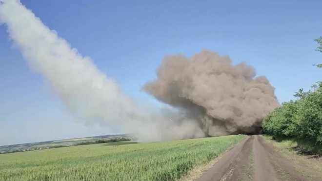 Минобороны РФ: российские военные уничтожили арсенал с 45 тоннами боеприпасов НАТО