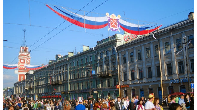 Стало известно об ограничениях в движении транспорта в Петербурге в День города